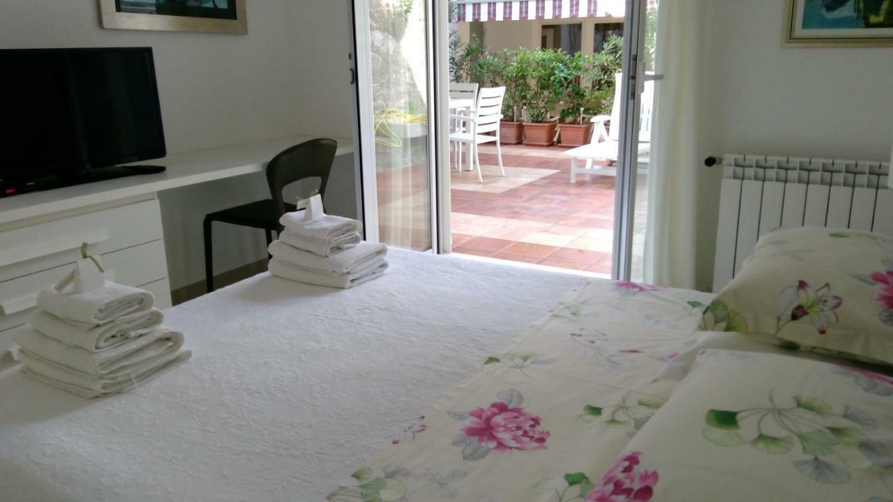 Corte dei merli Apartment&Studio Rovigno Esterno foto